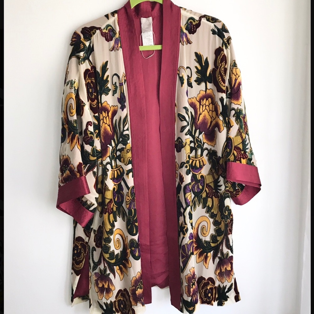 Chico’s Floral Heritage Velvet Kimono